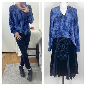 💕Beautiful Blue Tie Die High Low Faux Wrap Blouse💕